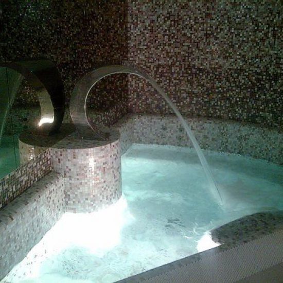 Jacuzzi_7.jpg